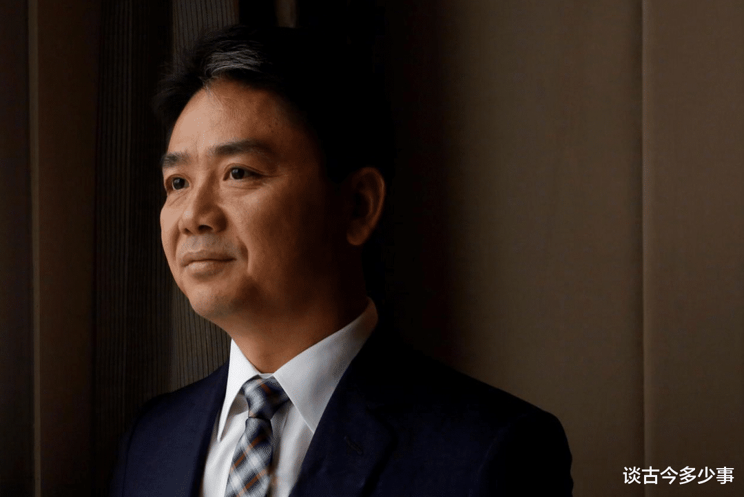 周源|刘强东卸任：我也不想走，可我不能留