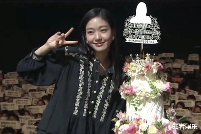 孔刘|孔刘近照曝光，与金高银隔空互动勾起回忆杀，颜值下滑差点没认出