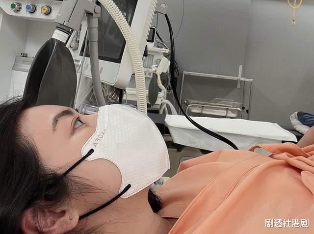 叶安婷|恭喜！40岁台湾知名女星宣布剖腹产子，宝宝头发浓密像戴了假发