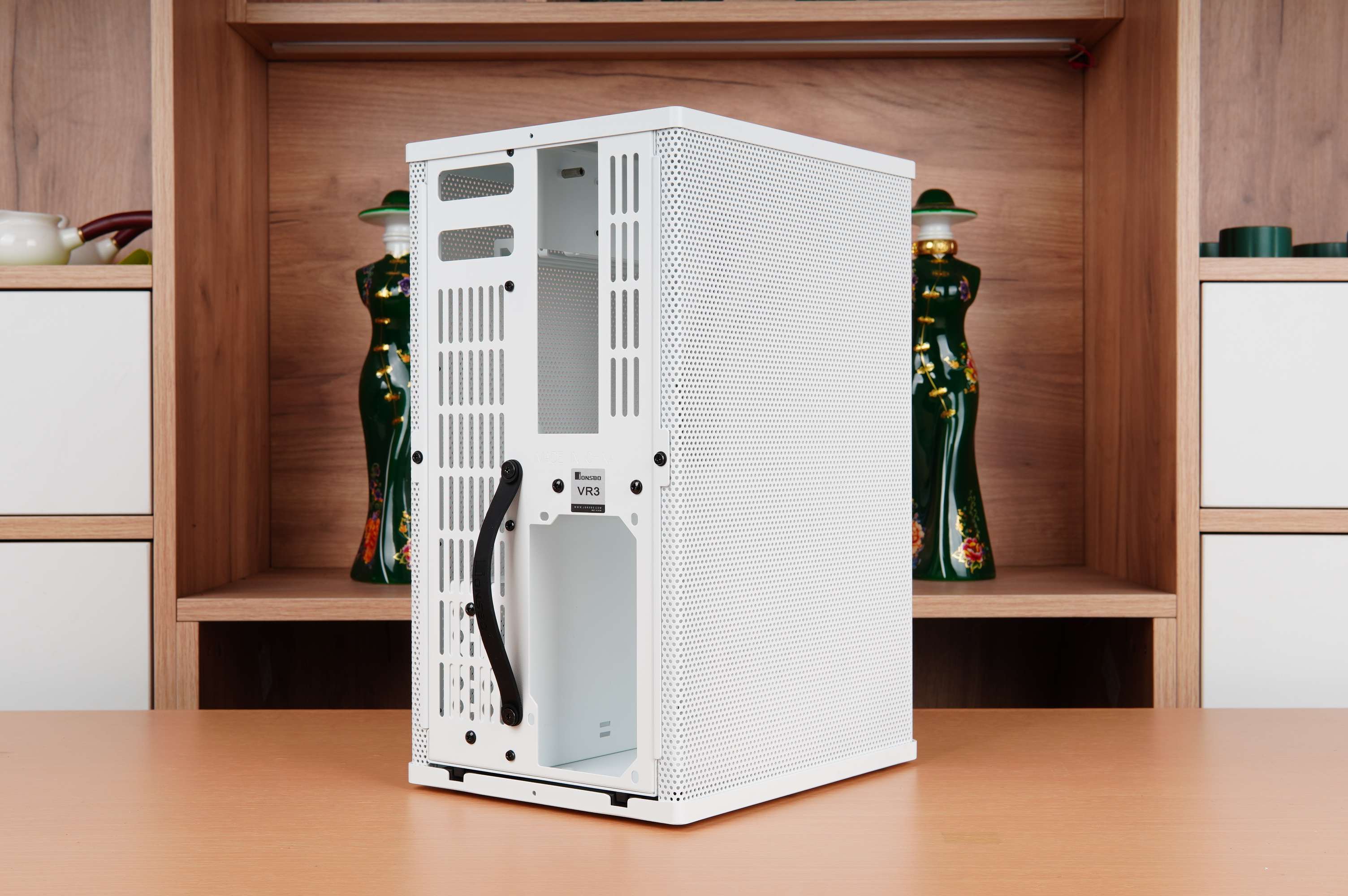 VR|非常像某种家里角落常见的箩筐，乔思伯VR3装机实测