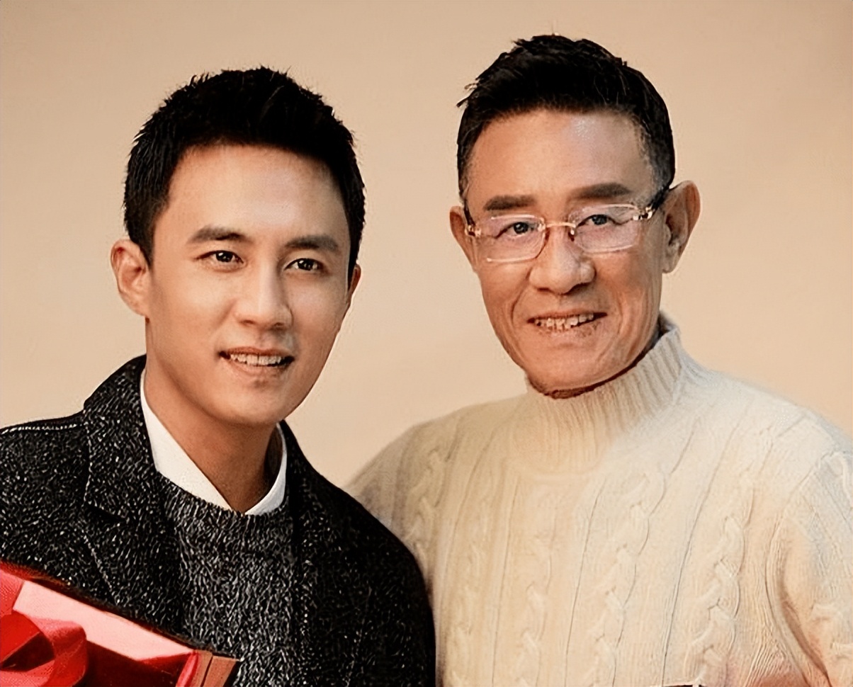 辣妹|杜淳母亲节罕见晒妈妈,母亲时尚温柔,曾拒绝在《婆婆和妈妈》里出镜