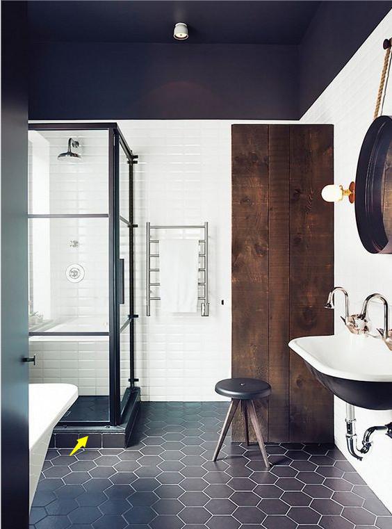 你家淋浴房天天都堵塞?学学邻居这样做:抬高5公分做地台