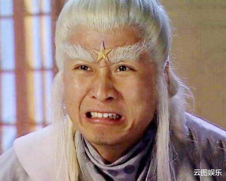 孙兴|孙兴前妻携子现身!20岁孙恒身高1米84帅气十足,将出国读心理学