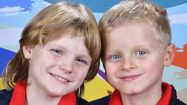 夏琳|夏琳王妃分享龙凤胎照片发感叹，7岁小公主鼻头长出小雀斑很可爱