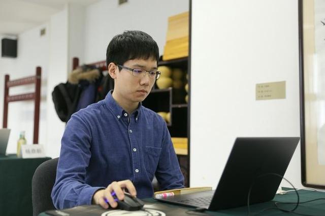 |助中国棋手扳回1分，对抗赛谢科首战取开门红！赵晨宇今晚出战！