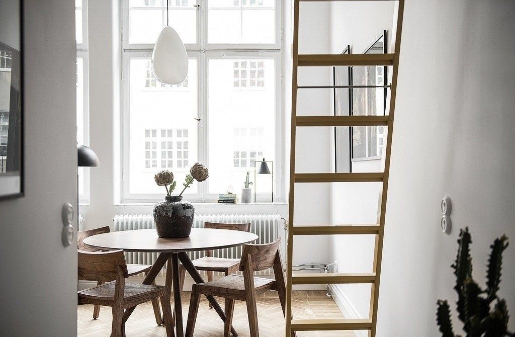 为女友爆改33㎡小户型,变身上下两层,简直是现代小豪宅