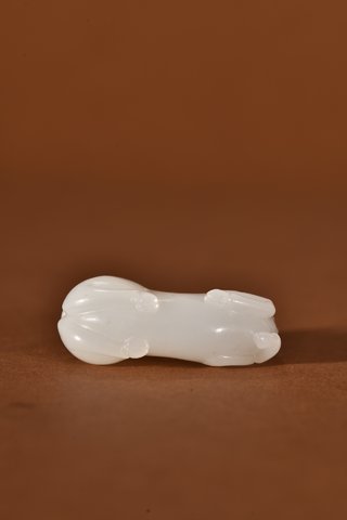 和田玉籽料|和田玉籽料麒麟送书把件