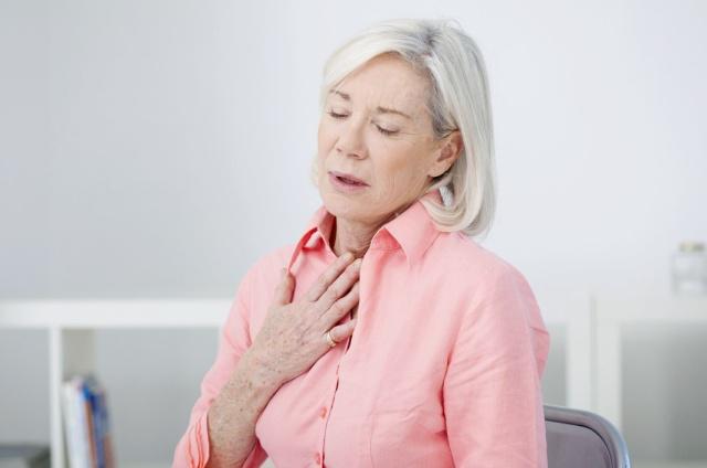 心脑血管疾病|什么是肺气肿？人在患上肺气肿以后，身体会有哪些变化？