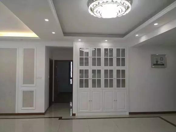 老婆装修的新房,刚硬装就花了12万,看到效果后我保持沉默了