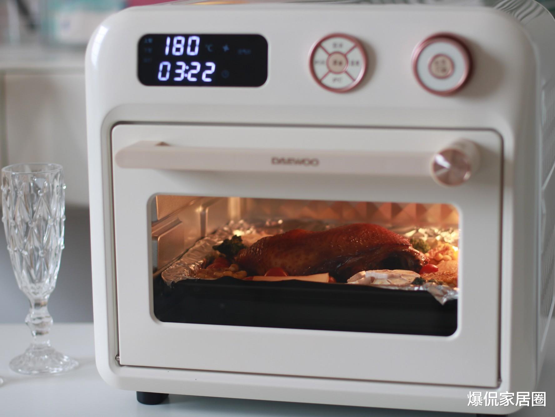 建议大家：除了微波炉，厨房有这4种电器就够了！其它都是浪费钱