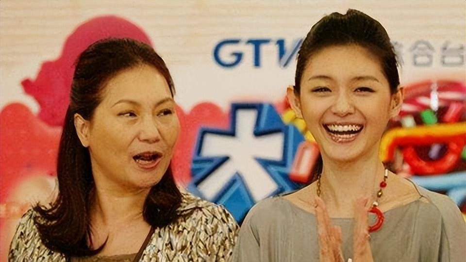 容祖儿|娱圈星妈谁最狠？有人将女儿送给富豪，有人把女儿当成摇钱树