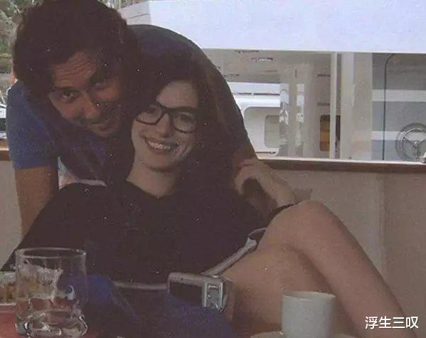 安妮·海瑟薇|曾被谩骂的安妮海瑟薇：丈夫痴情守护近10年，儿子继承自己美貌