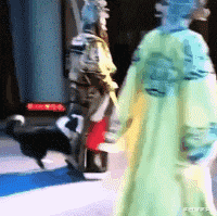 香奈儿 “女生为了吃早饭能有多拼？浴巾：我没想过有一天会这样出门