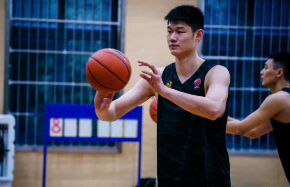|美女总经理乱操作！又一位CBA主帅下课，曾经的总冠军教练
