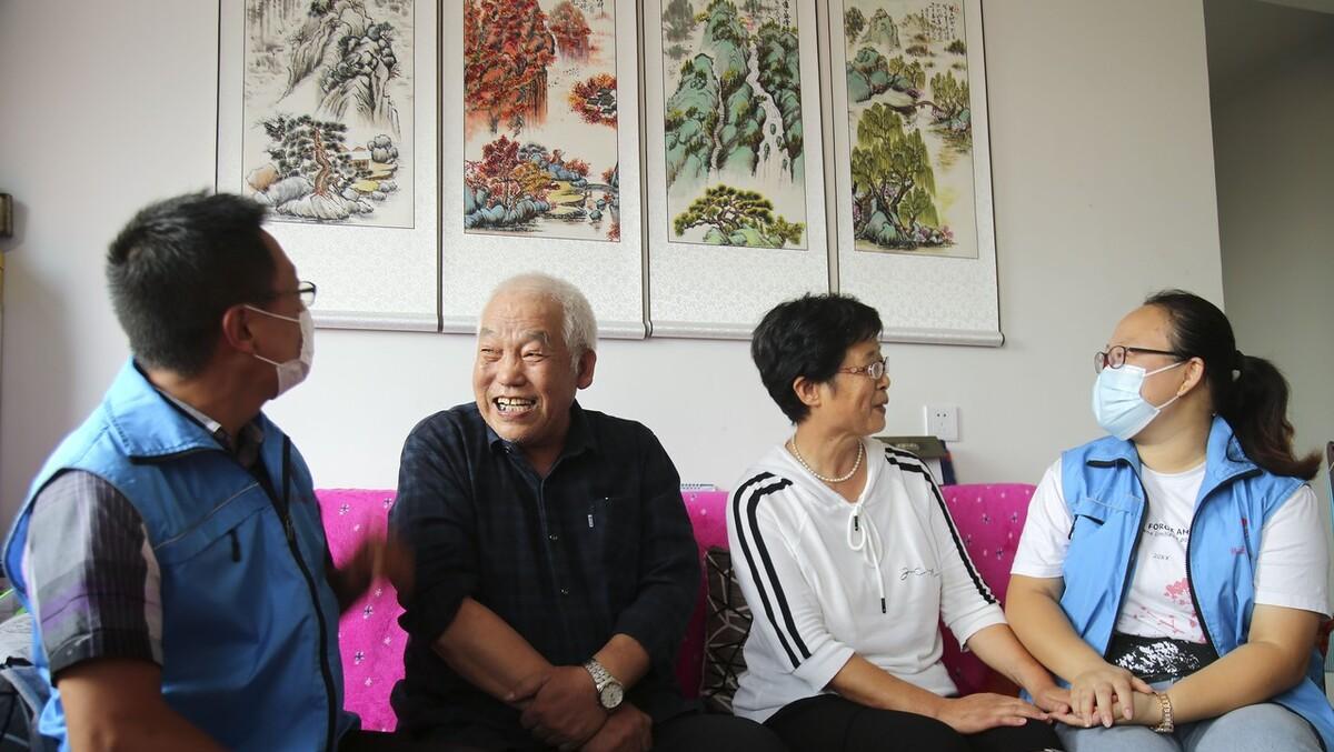 招聘|社区工作者招聘多,有五险一金,真实待遇如何?