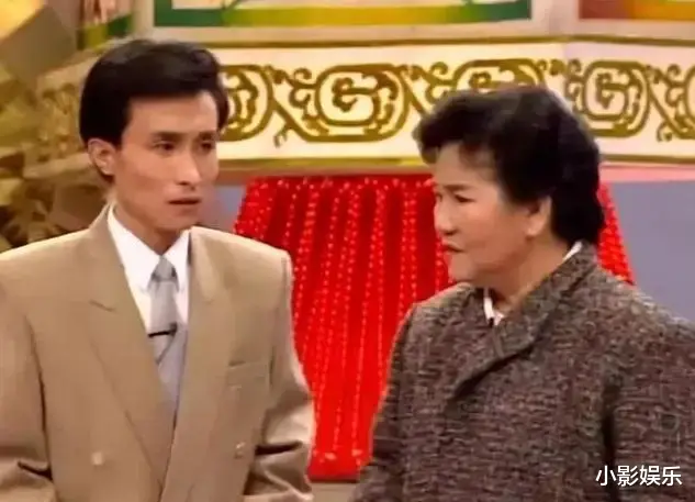 董卿|再也看不到春晚的这几对CP同台表演？全网意难平