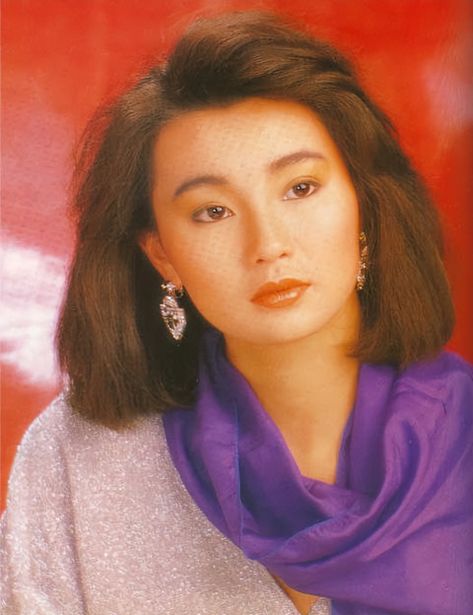 穿衣搭配 张曼玉的时髦造型告诉我们:女人从容洒脱老去,比扮嫩更显气质