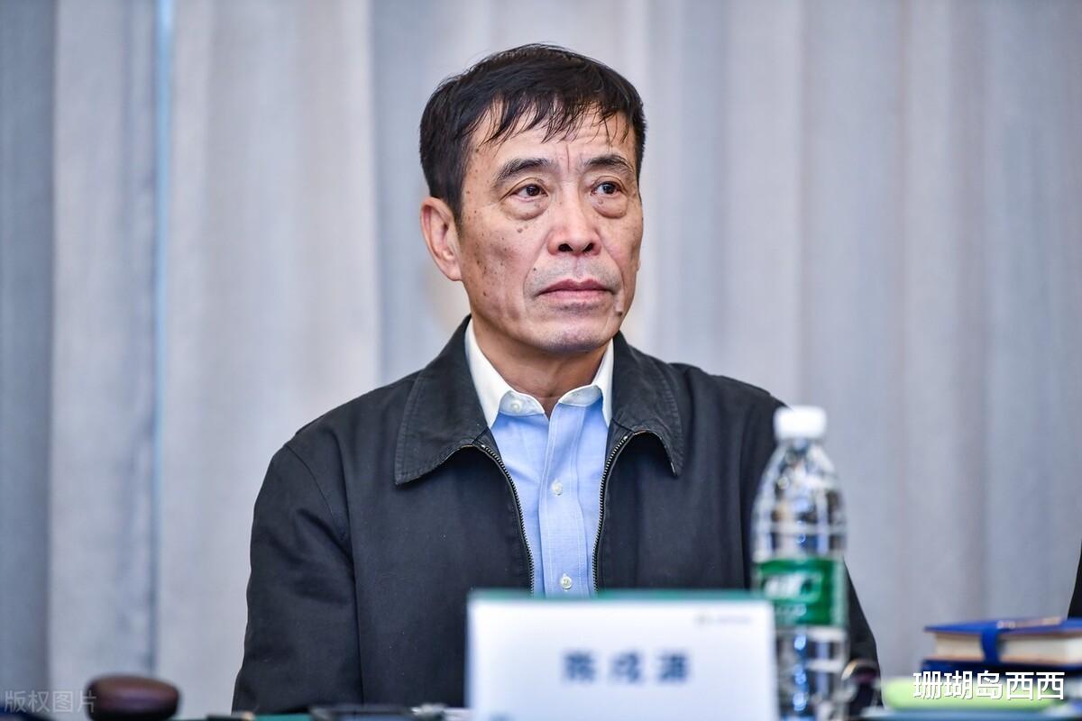 国足|深夜22点！人民日报重拳出击，14字警告国足，陈戌源下课悬念终结