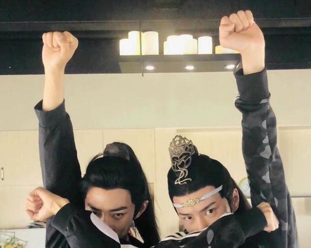 王一博|肖战王一博再“合作”？双方粉丝全力支持，网友：好福气啊