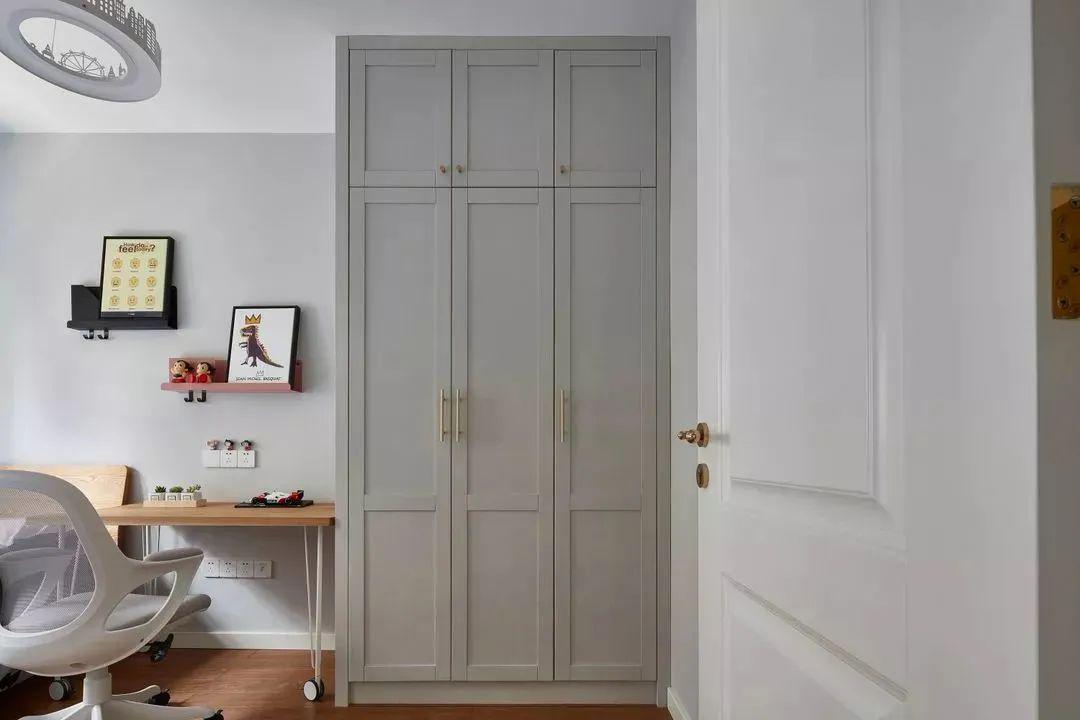 96㎡老房改造，玄关、阳台，设计师用心“偷”面积