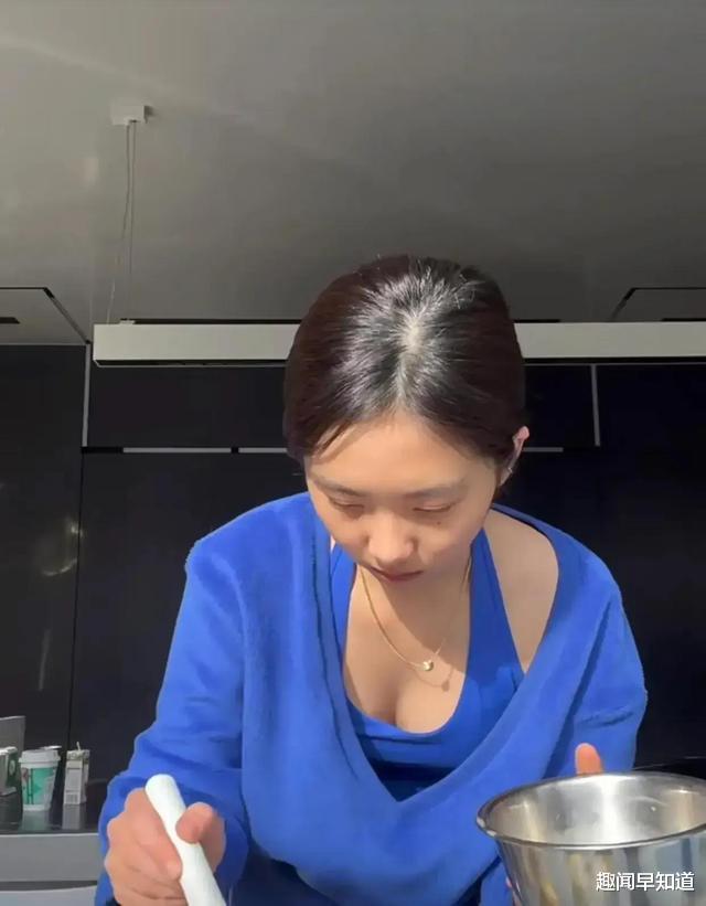 黄忆慈|黄多多被指太性感，才16岁就这样穿会不会有点早？黄小厨怎么看