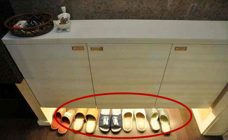 商品住房|上海婆婆来家2天,门口鞋子全不见,做法真高级,给大伙瞧瞧