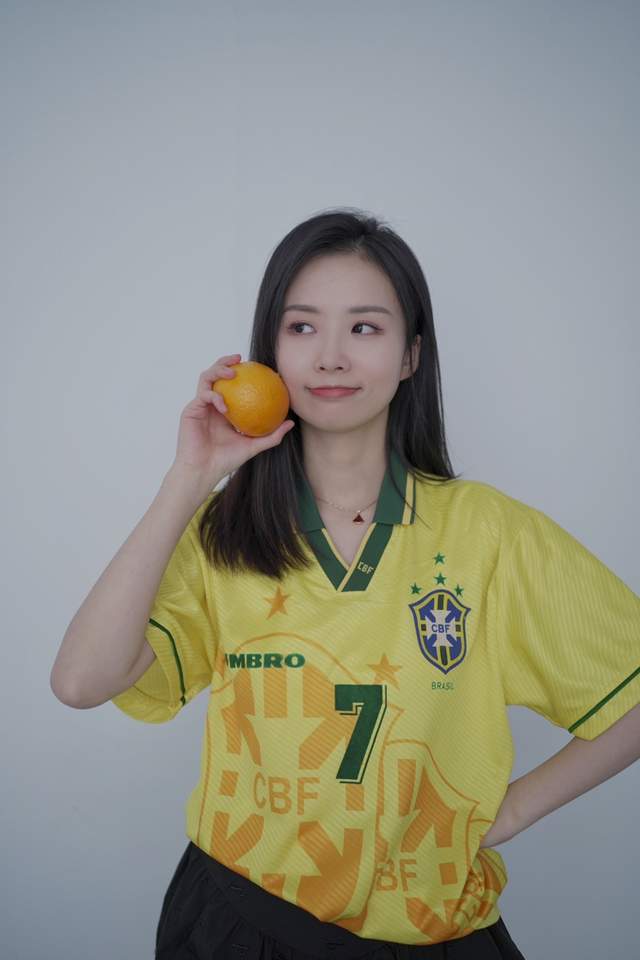 刘诗诗|林梦鸽号称电竞刘诗诗，现在单身，懂球，人类高质量女友？