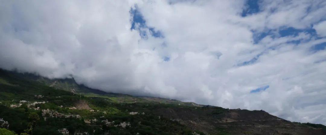 新型冠状肺炎|避暑好去处——川西环线摩旅攻略分享