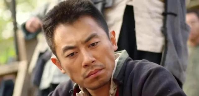 余占鳌|《红高粱》：余占鳌到死都不知道，九儿和他三进高粱地的真实隐情