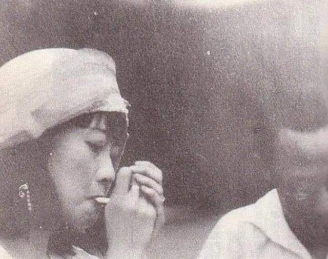 溥仪的贴身侍卫戚继忠:与皇后婉容有私情,最后被毙于刑场