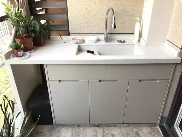 阳台安装洗衣池需要注意的问题,一起来了解一下!