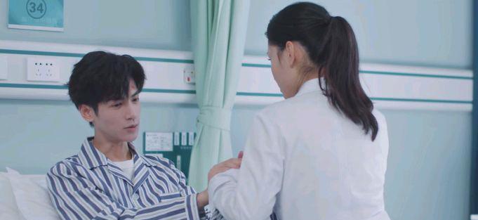 熊非|《追光者》：熊非罗源闹别扭，罗本面临截肢，展颜愿意成为他的腿