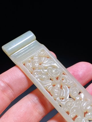 和田玉籽料|清中期 和田玉籽料 透雕 云福纹 扁方 发簪