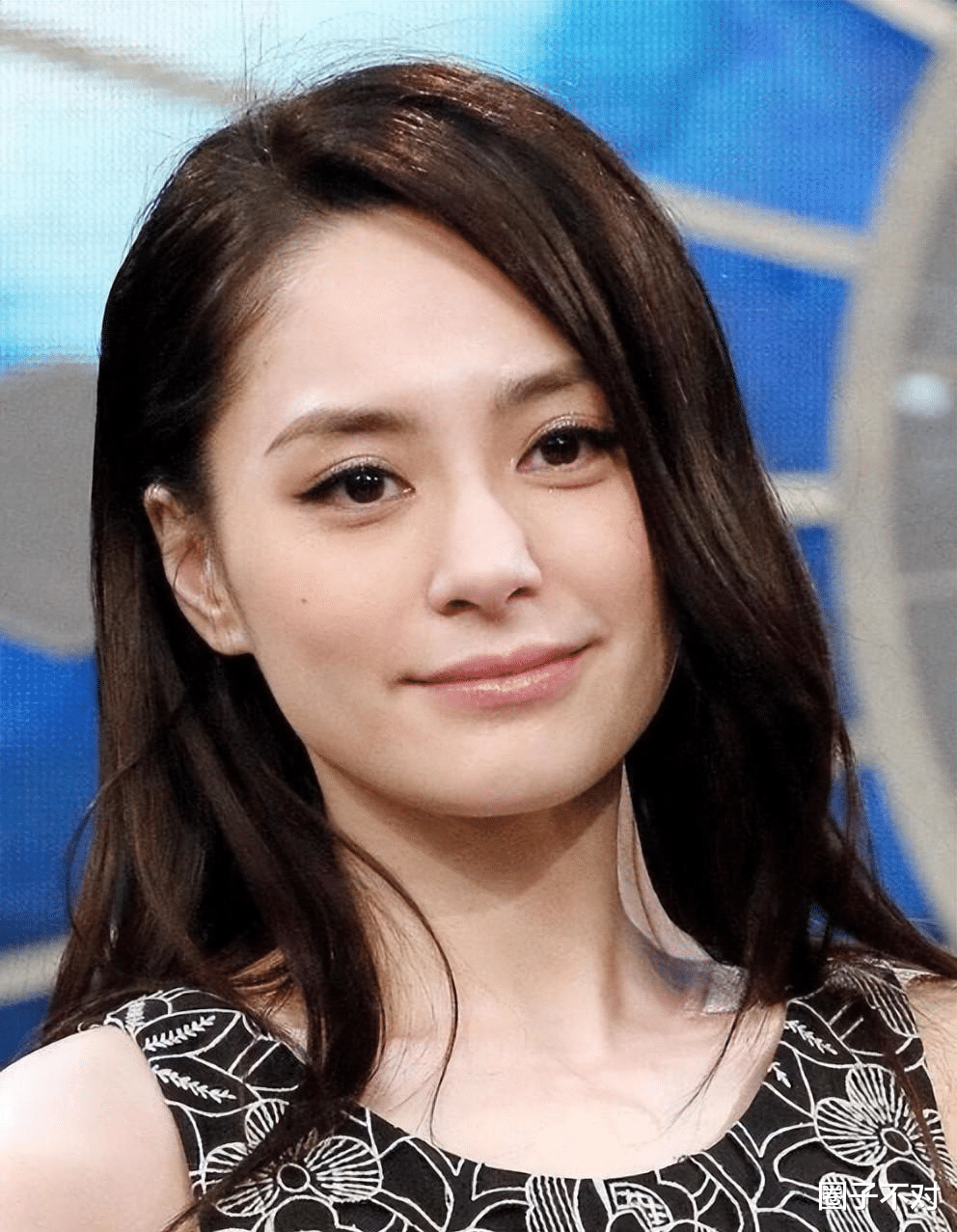 金晨|盘点身材“配不上”脸的8位女星:个个美若天仙,身材却让人一言难尽