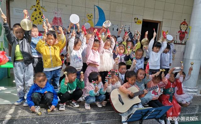 小姐姐|正能量偶像名副其实,德云社张云雷的粉丝,再次获得官方表扬