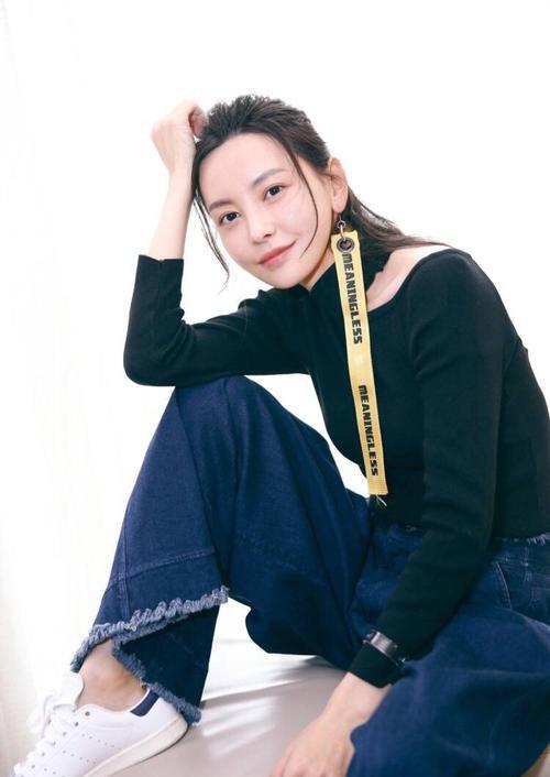 苹果 于文文长得不差，但为何她声音的识别度，远远好于本人的识别度？