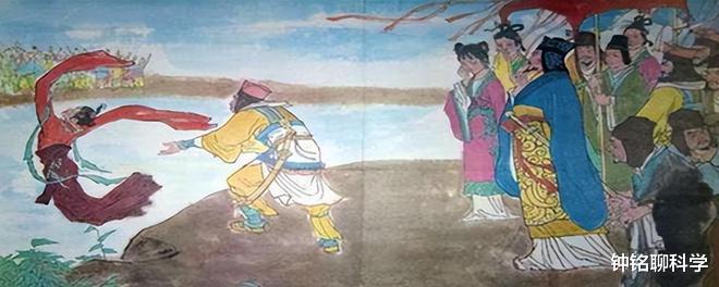 罕见“咸蛋黄色”的月亮来袭!为什么月亮会变黄,这意味着什么?
