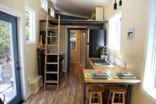 58平米的蜗居改造逆天，巧妙地设计装修，功能十分齐全