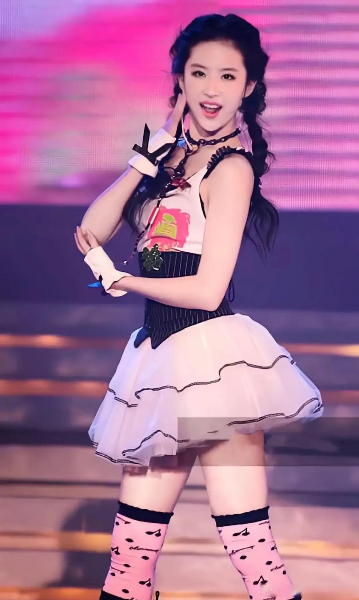 刘亦菲|打歌时期的刘亦菲,这颜值是女团天花板吧