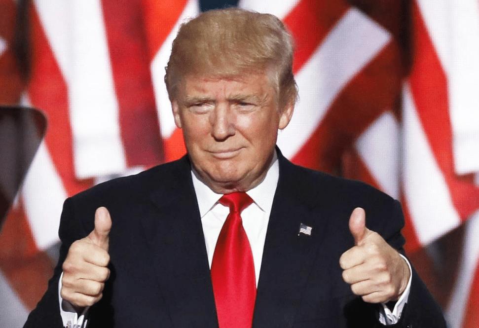 芯片|封锁中国芯片，520亿说砸就砸，美国主播：中国在想美怎么这么蠢