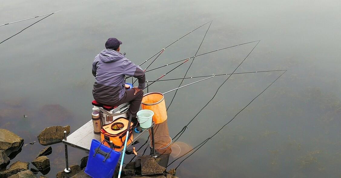 运动|不同阶段的钓鱼人,一年钓鱼的花销对比