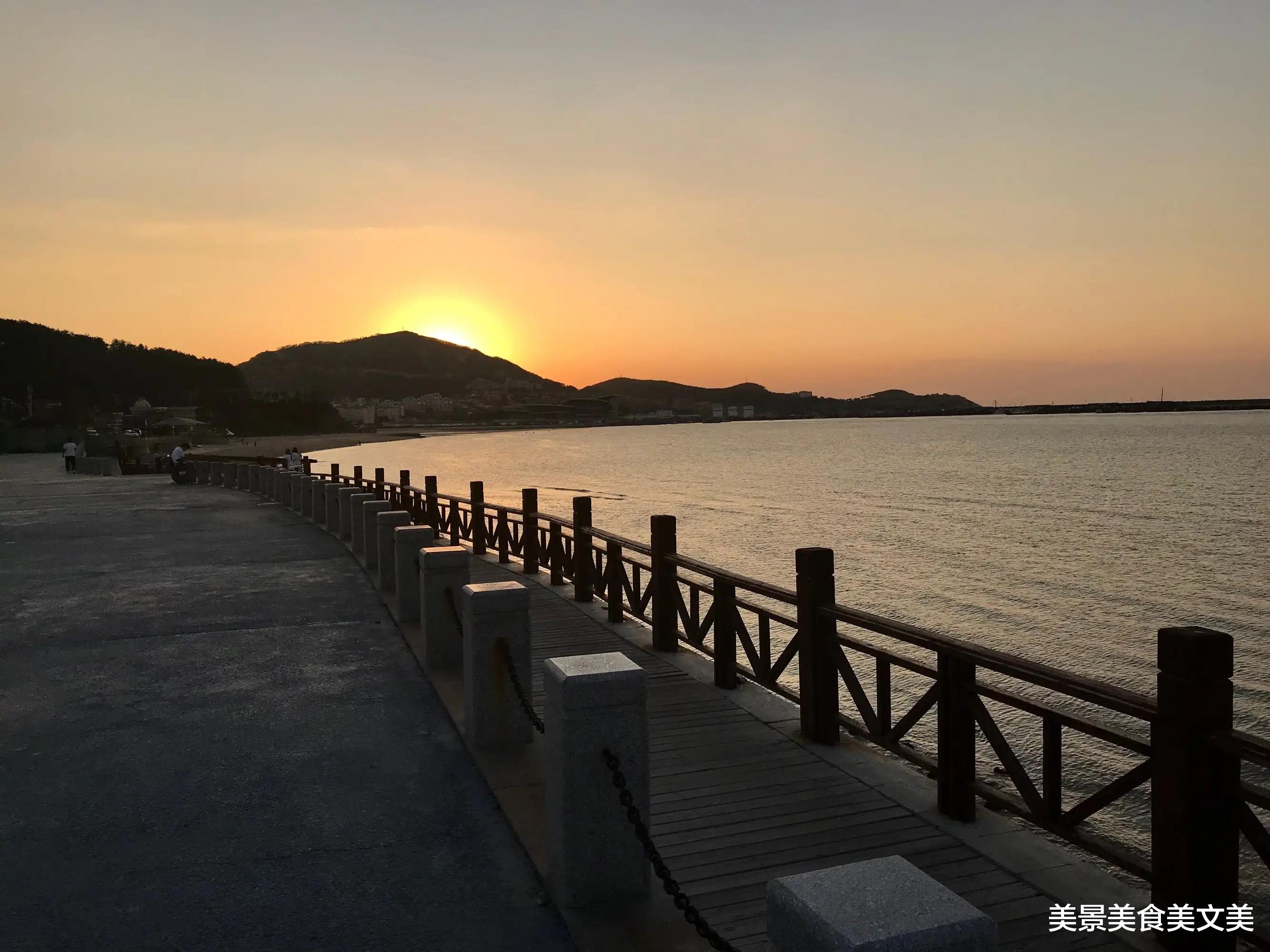 火车|威海环海路，在这里感受最美海岸线