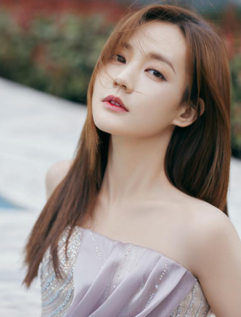 王珞丹|5对撞脸的女明星，同一张脸不可怕，谁不红谁尴尬