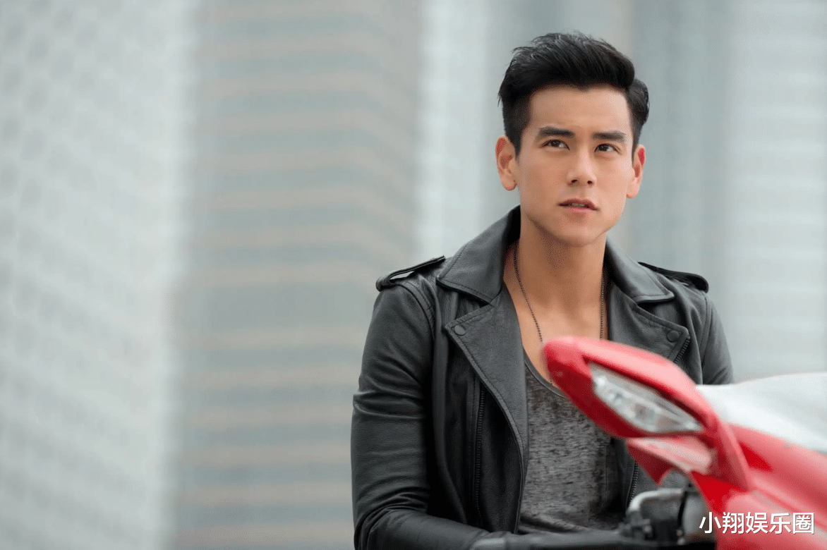 红海行动|导演林超贤曝：“红海行动2”剧本收尾且主演回归，预计年底开机