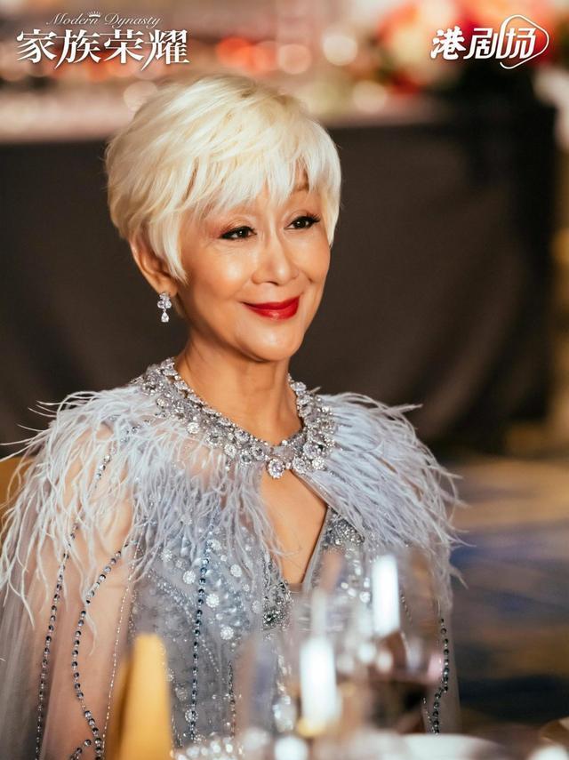 陈曼娜|娱乐圈8位隐形富婆:有人热衷投资房产,有人选择优雅老去