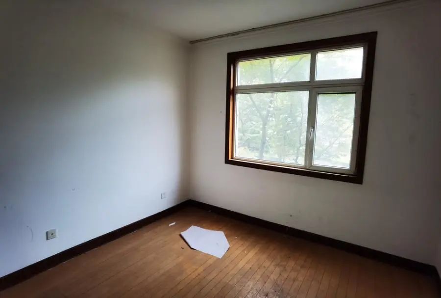 工地|流拍！山东青岛黄岛区一处住宅，254万没人要！