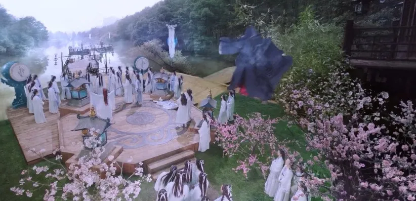 横店|再美也经不起这样薅啊