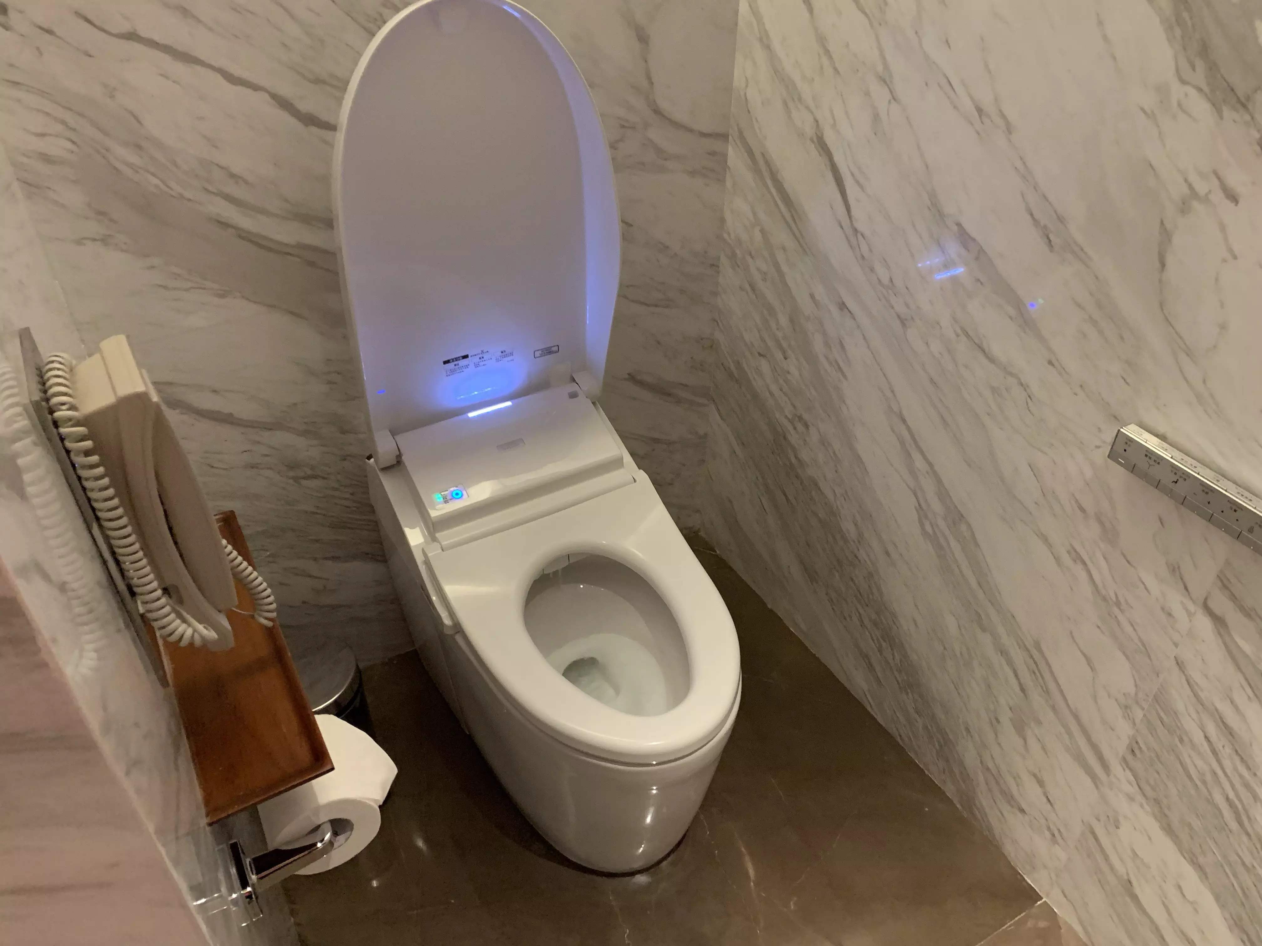 卫生间7个“先进设计”,若你一样没有,说明生活在10年前