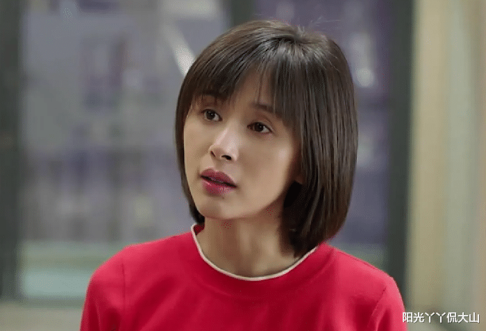 邱莹莹|欢乐颂：曲筱绡好心帮邱莹莹测试白主管，为何反而落得一身骚？