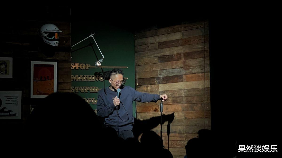 池子|跟笑果文化不欢而散，注销470万粉丝账号后，“暴躁”的池子去哪了